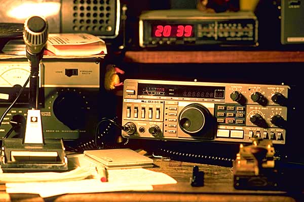 [ Kenwood TS-430 ]